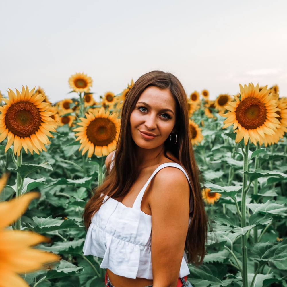 Meet your Posher, Madi